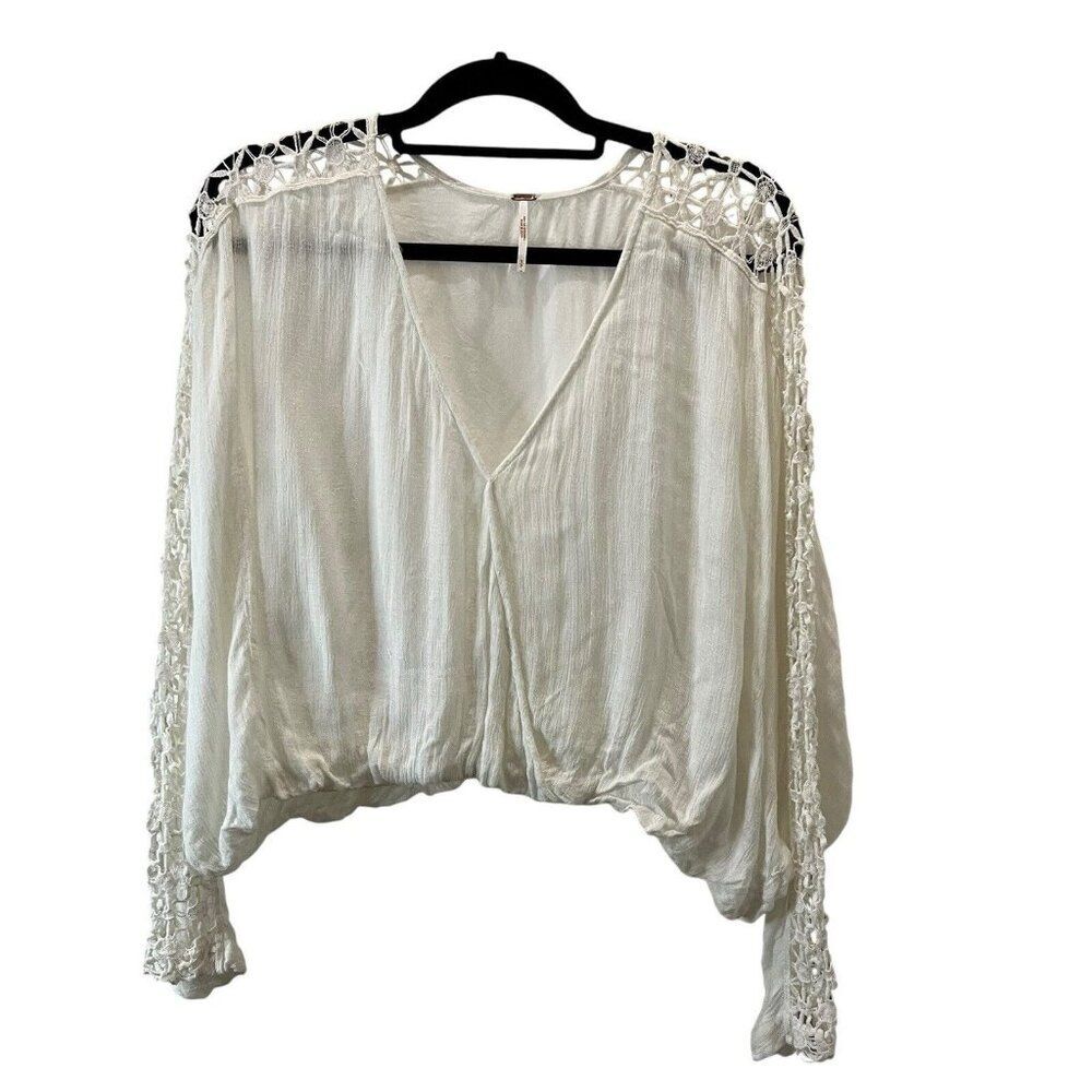 Free People Runaway Wrap Blouse Womens Size S White Crochet Dolman Long Sleeve